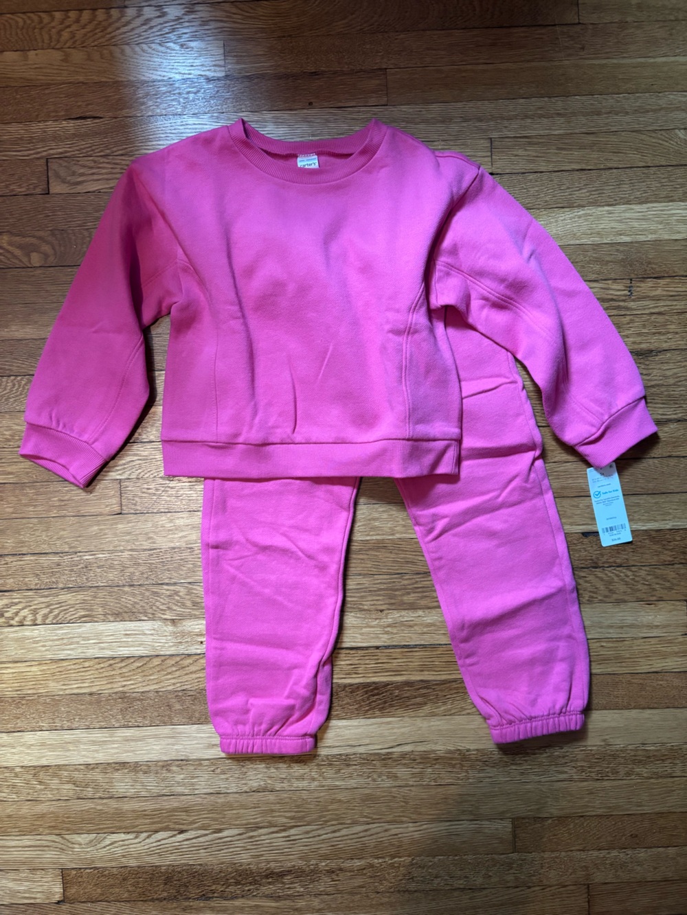 NWT/NWOT Carter’s 5T Girls Sweatsuit Pink